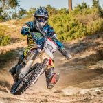 enduro čelade